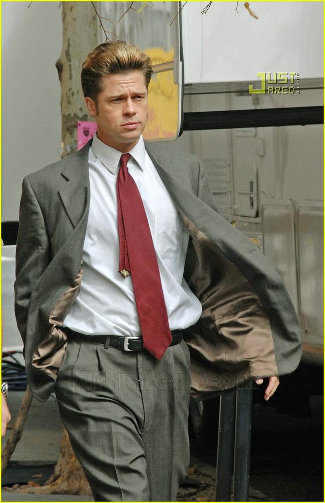 브래드 피트... 좀 없어 보입니까?